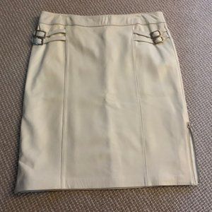 Large white leather skirt - Danier